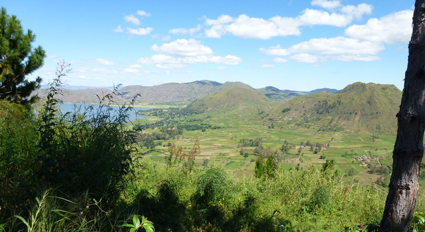 Rando dans l' Itasy dôme Kitia