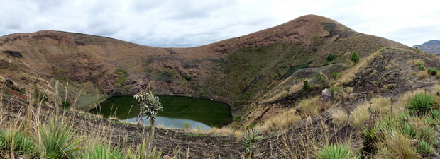 lac de cratère Andranotelo