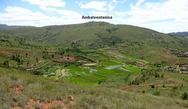 Ambatoentanina et la vallée d' Ambohiborosy