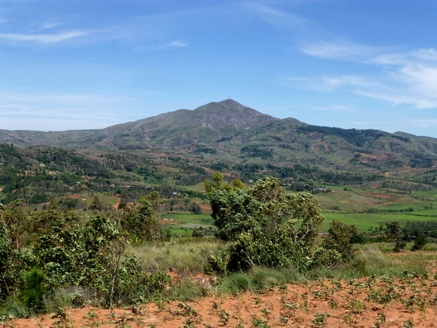 Ambohimiangara à l'Est