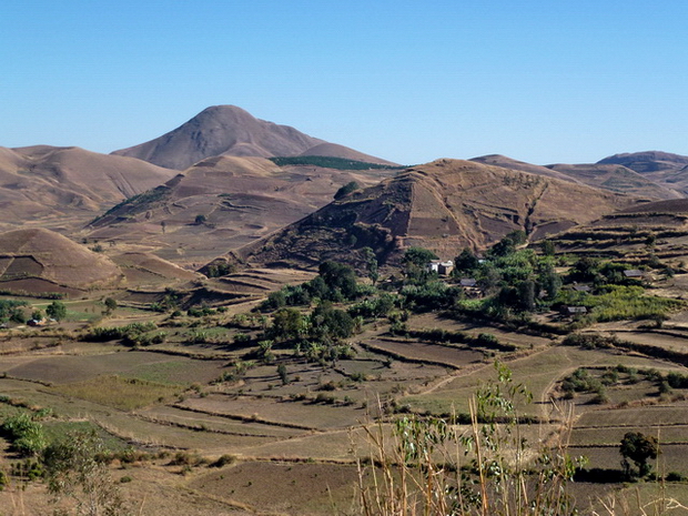 village Ambohimena