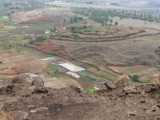 ancien village défendu par ses fossés