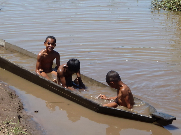 heure du bain dans le lakana