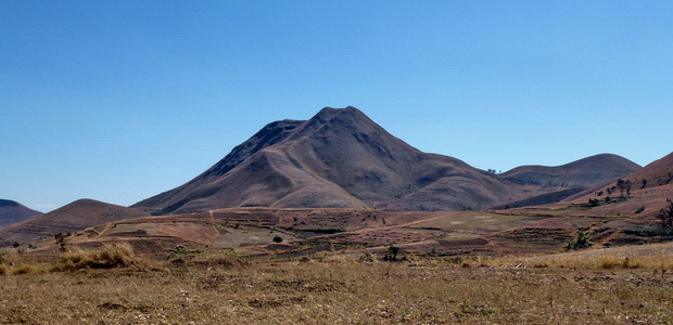 les volcans de l' Itasy dôme Andranonatoa