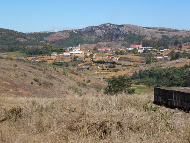 Village Ambohimifangitra