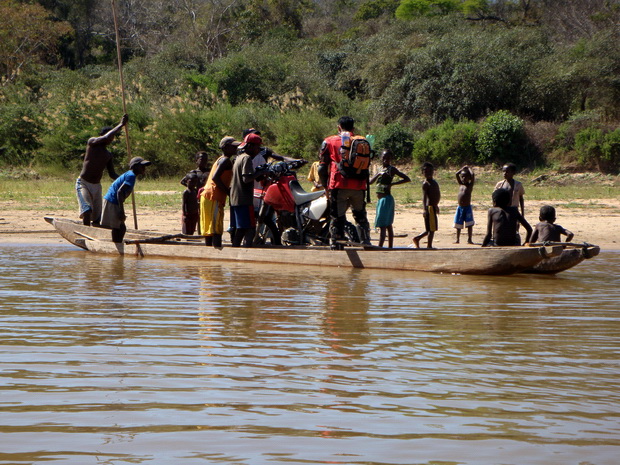 traversée Manambolo