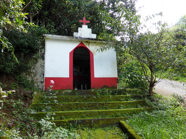 chapelle trou de terre