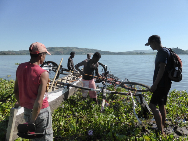 pirogue Vezo de l'hôtel Farihy