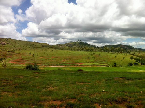 les massifs Antavonomby Rova Ambohimanoro