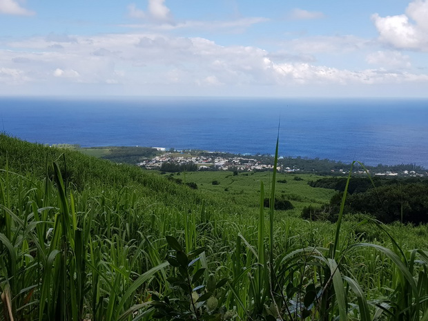 vue sur Saint Philippe depuis le chemin ceinture