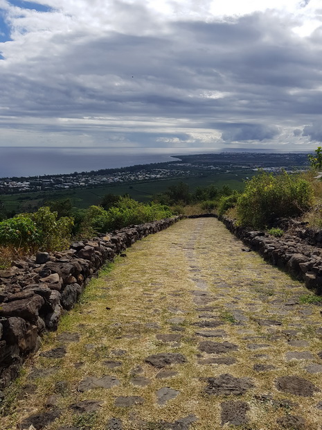 Chemin Pavé Bellemène