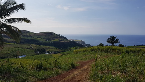 Manapany les Bains et le Piton de Manapany