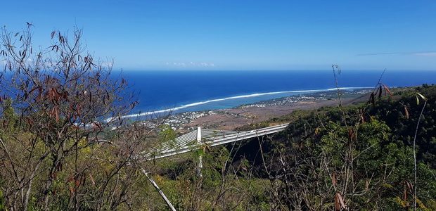 pont de la route des Tamarins Ravine les trois Bassins