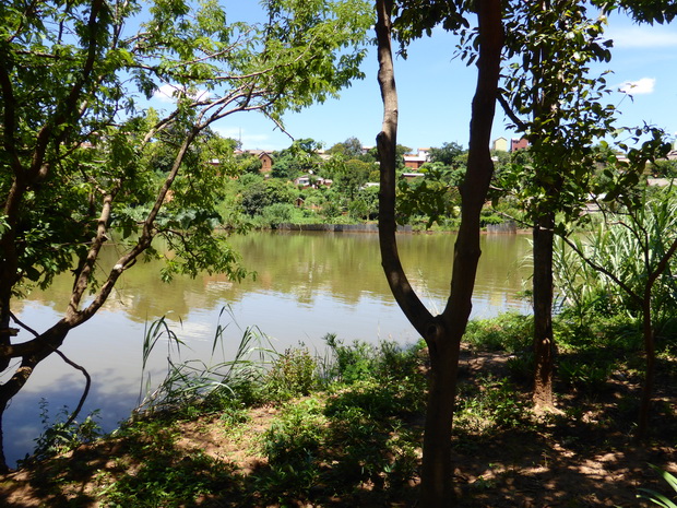 lac "barrage Ambony"