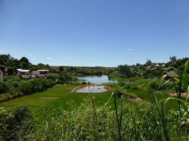 lac "barrage Antanambao"