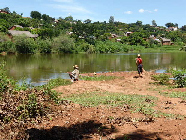 lac "barrage Antanambao"